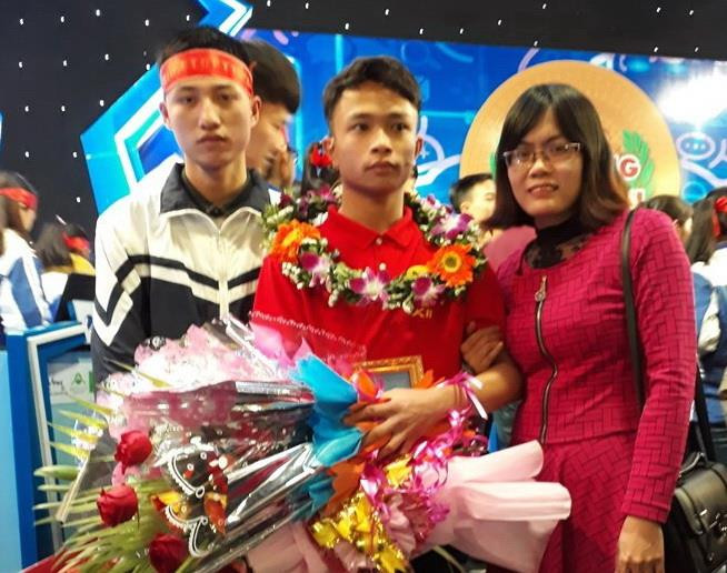 Bí quyết chinh phục điểm 10 môn Lịch sử của nam sinh xứ Thanh ảnh 3