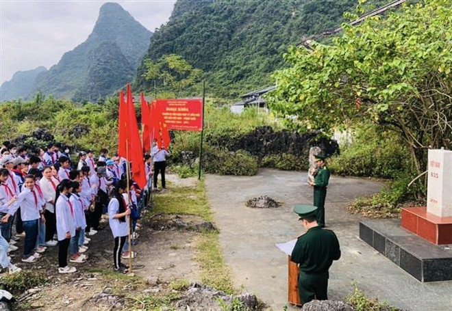 Đẩy mạnh tuyên truyền 3 văn kiện pháp lý biên giới đất liền Việt-Trung ảnh 2