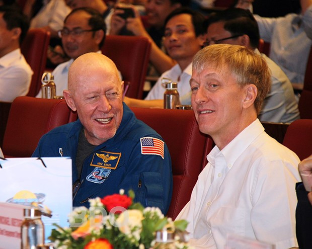 Tuần lễ NASA Việt Nam tại Bình Định: Trò chuyện cùng phi hành gia ảnh 1