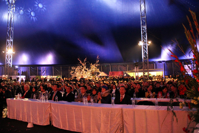 Cộng đồng người Việt tại Đức tưng bừng đón Xuân Đinh Dậu ảnh 2