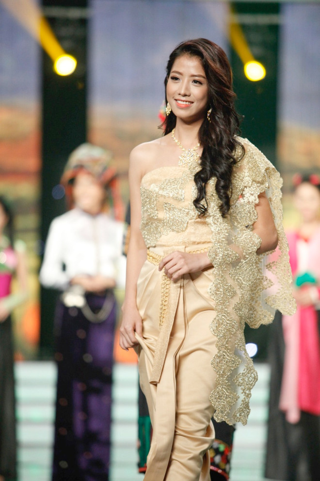 Liveshow 5 Hoa khôi Áo dài Việt Nam: Quế Chi ngậm ngùi dừng bước ảnh 20