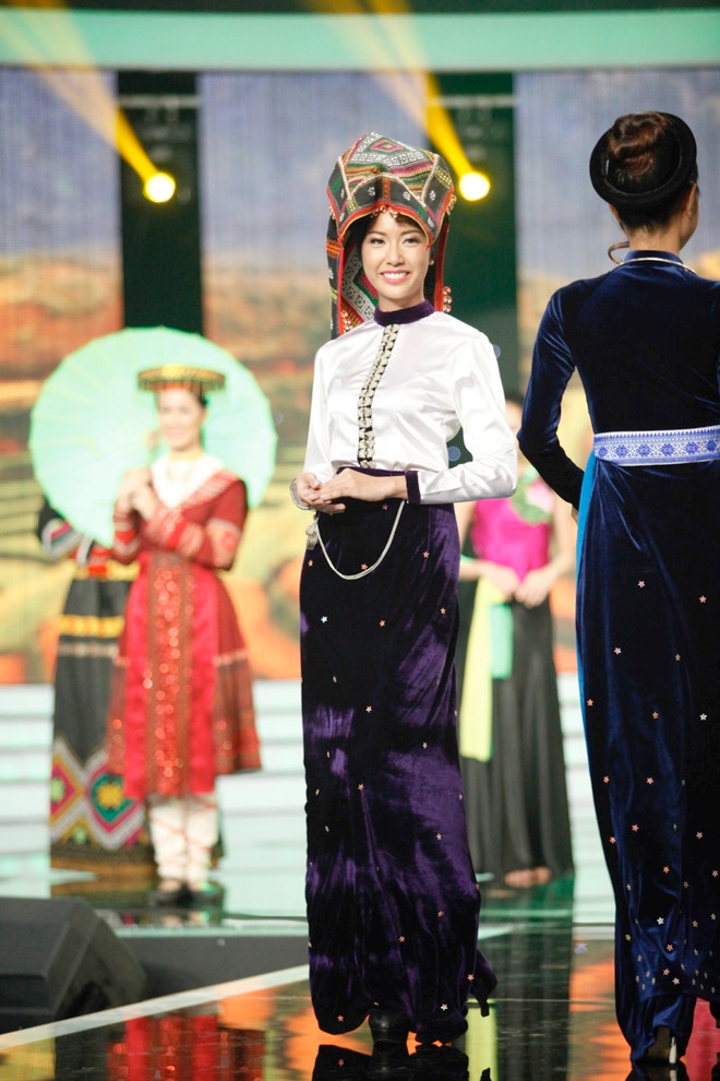 Liveshow 5 Hoa khôi Áo dài Việt Nam: Quế Chi ngậm ngùi dừng bước ảnh 21