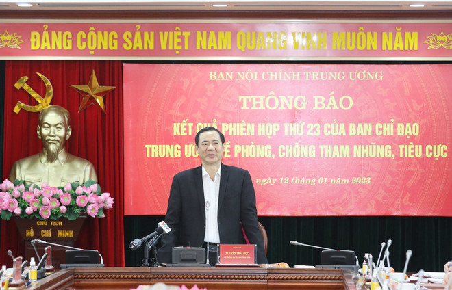 Ông Nguyễn Thái Học, Phó Trưởng Ban Nội chính Trung ương, phát biểu tại họp báo. (Ảnh: Phương Hoa/TTXVN) Năm 2023, tập trung giám sát những lĩnh vực dễ phát sinh tiêu cực ảnh 1