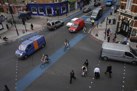 Chính phủ Anh phát động chiến lược đầu tư vào đi bộ và xe đạp ảnh 1