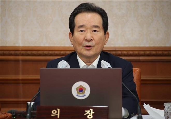 Dịch COVID-19: Thủ tướng Hàn Quốc nhấn mạnh tình hình "đáng báo động" ảnh 1