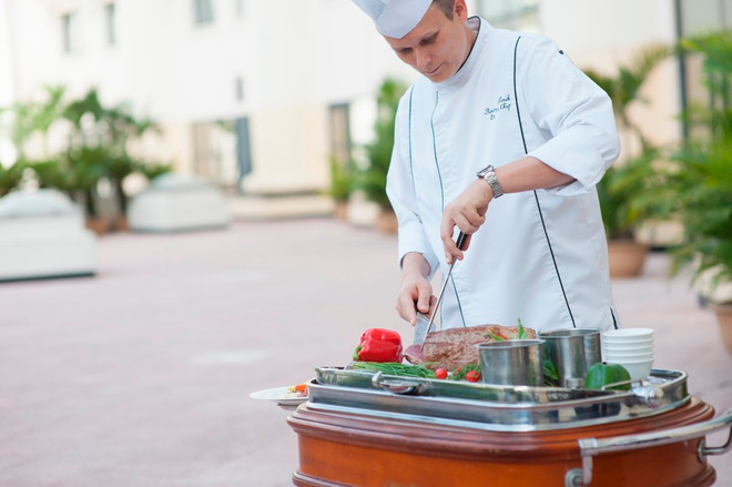 Hilton Hanoi Opera khởi động tiệc buffet Chủ Nhật với nhiều ưu đãi ảnh 1