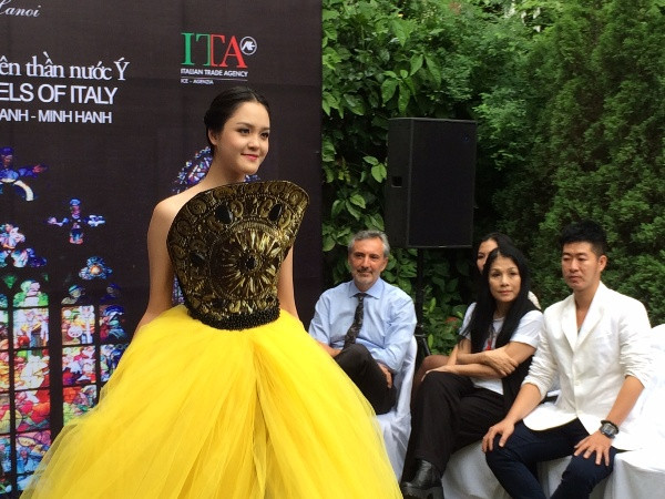 “Những thiên thần nước Ý”: Cầu nối thời trang VN-Italy ảnh 2