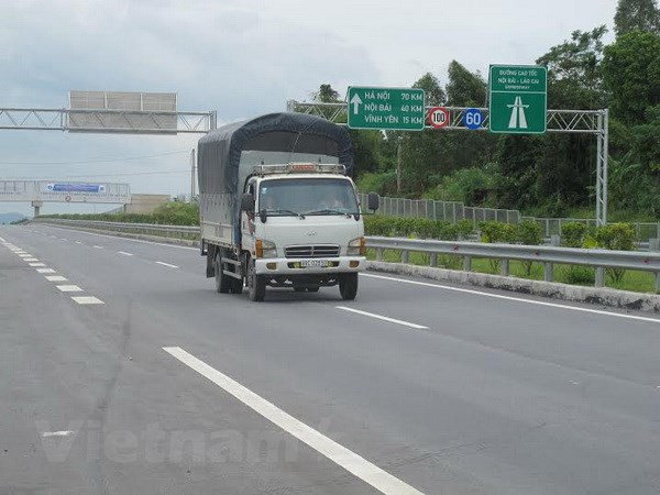 Phát hiện 3 lái xe dương tính với ma túy trên cao tốc Nội Bài-Lào Cai ảnh 1