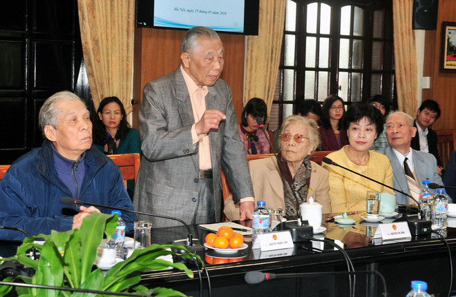 Gặp mặt các cán bộ ngoại giao dịp kỷ niệm 45 năm ký Hiệp định Paris ảnh 2