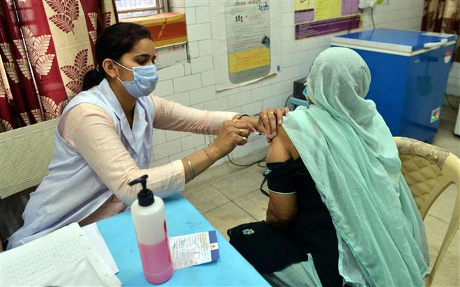 Lời giải cho 'bài toán' triển khai vaccine ngừa COVID-19 trên toàn cầu ảnh 1