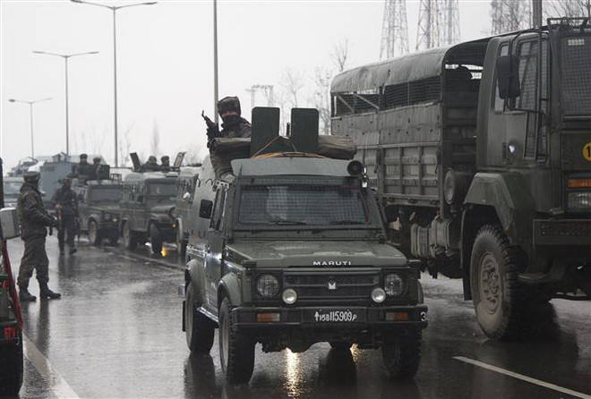 Ấn Độ triệu Đại sứ Pakistan sau vụ tấn công đẫm máu tại Kashmir ảnh 1