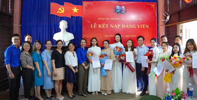 Đà Nẵng tạo nguồn, phát triển đảng viên tại các cơ sở giáo dục ảnh 3