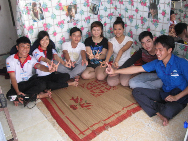 Bình Dương: Cô sinh viên nghèo cưu mang 3 thí sinh thi đại học ảnh 1