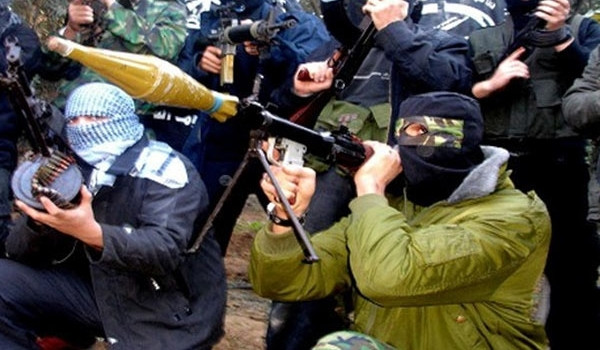 Phiến quân Liban đòi phá bỏ tất cả các nhà thờ Công giáo ảnh 1