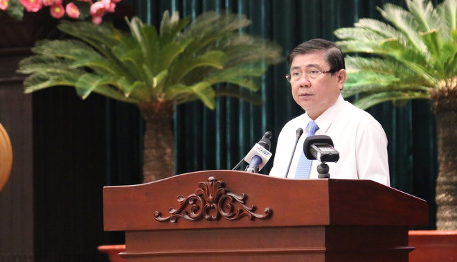 Chủ tịch UBND Thành phố Hồ Chí Minh Nguyễn Thành Phong phát biểu tại hội nghị. (Ảnh: Trần Xuân Tình/TTXVN) Lãnh đạo TP.HCM đối thoại với chủ tịch 312 phường, xã, thị trấn ảnh 2
