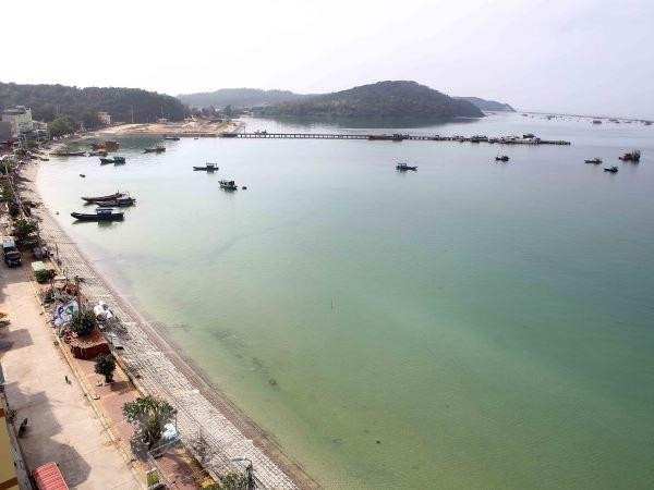 Hỗ trợ giảm giá vé tàu cao tốc cho người dân có hộ khẩu ở Cô Tô ảnh 1