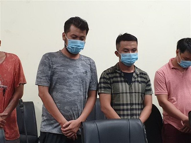 Thủ đoạn tinh vi của đường dây sản xuất giấy tờ giả quy mô lớn ảnh 1