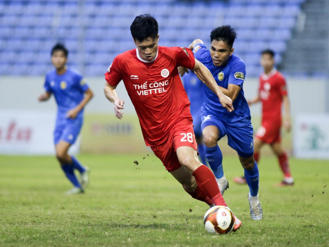 vna_potal_vleague_1_202324_quang_nam_thang_the_cong-viettel_2_-_0_7245199.jpg