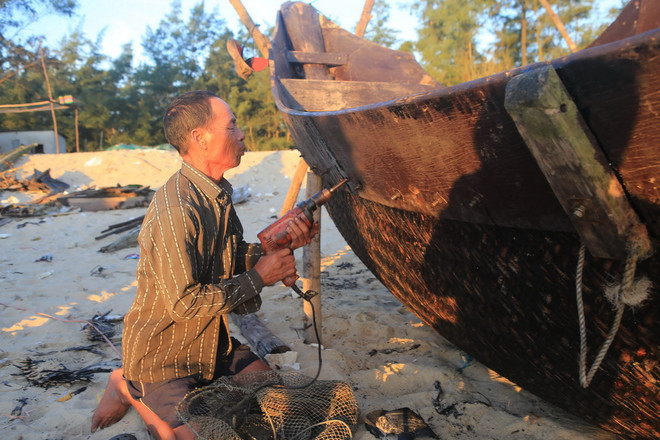 Thừa Thiên-Huế chi trả 923 tỷ đồng bồi thường sự cố môi trường biển ảnh 1