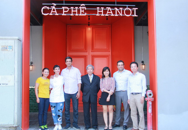 Ấn tượng nhà hàng mang hương vị Việt giữa lòng Tel Aviv ảnh 2