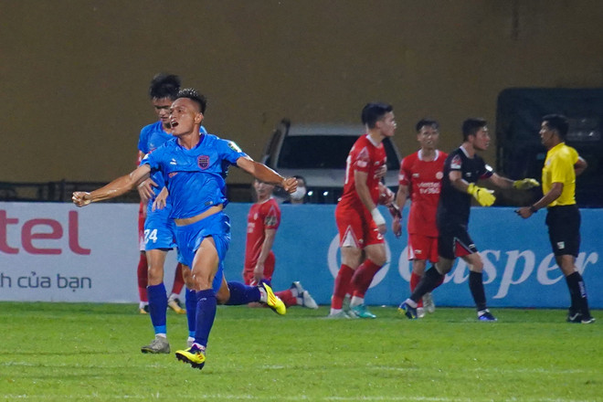 Vòng 3 giai đoạn 2 V-League 2023: Chờ VAR ra mắt sân cỏ Việt ảnh 1