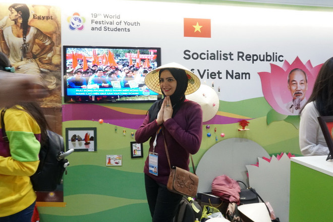 Góc Việt Nam tại Festival Thanh niên và Sinh viên thế giới hút khách ảnh 2