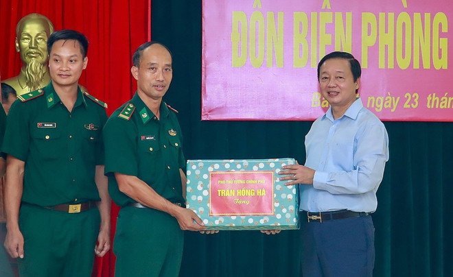 Phó Thủ tướng Trần Hồng Hà thăm các chiến sỹ biên phòng ở Lào Cai ảnh 1