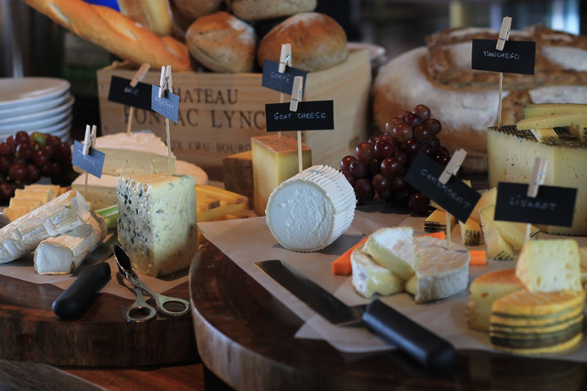 Khám phá nghệ thuật ẩm thực Pháp chính thống giữa lòng Hà Nội ảnh 1