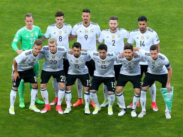 Joachim Löw đang nắm trong tay đội hình B đắt nhất thế giới ảnh 3