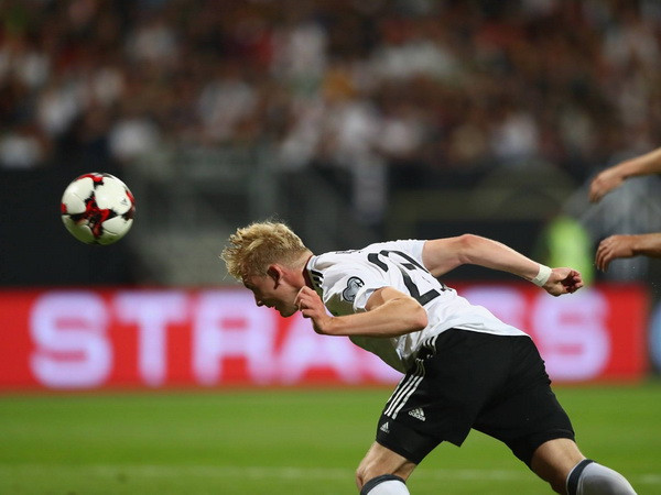 Joachim Löw đang nắm trong tay đội hình B đắt nhất thế giới ảnh 2