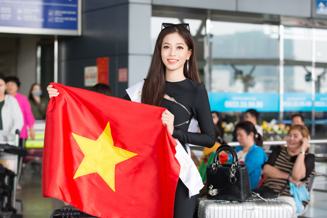 Á hậu Phương Nga lên đường dự thi Miss Grand International 2018 ảnh 1
