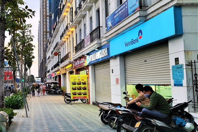 Phạt tù nhóm mang súng giả đi cướp ngân hàng Vietinbank Hồ Tây ảnh 1