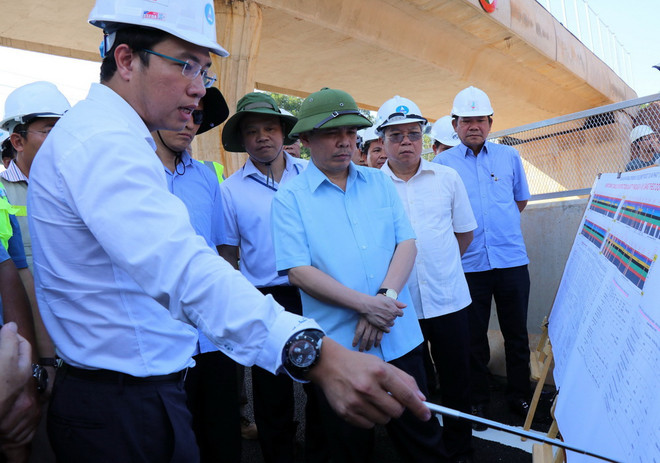 Vì sao dự án đường cao tốc Đà Nẵng-Quảng Ngãi chậm tiến độ? ảnh 1