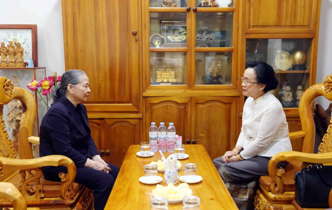 ttxvn_phu nhan tong bi thu lao 3.jpg