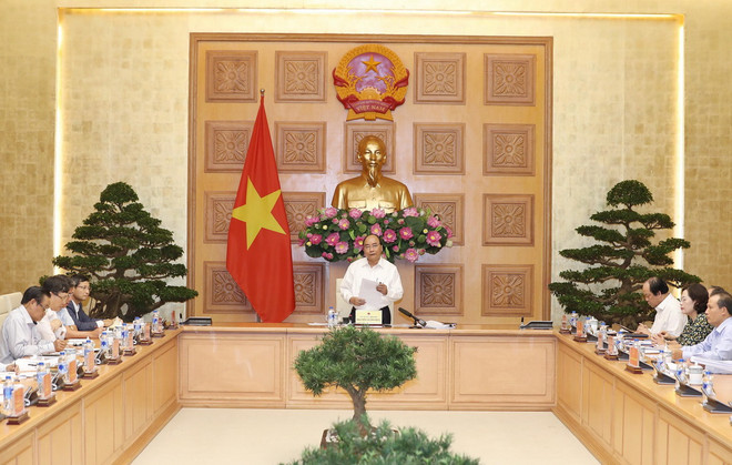 Thủ tướng Nguyễn Xuân Phúc làm việc với Tổ tư vấn kinh tế ảnh 1