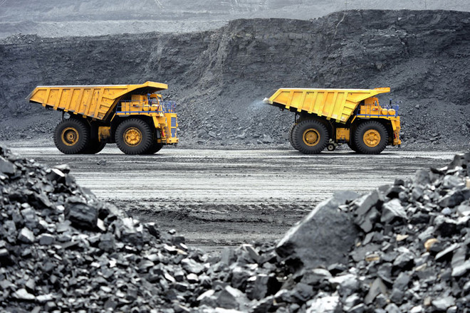 Người dân Ba Lan đổ sang CH Séc mua than giá rẻ ảnh 1