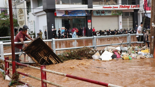 Khẩn trương khắc phục tình trạng ngập cục bộ ở thành phố Đà Lạt ảnh 1