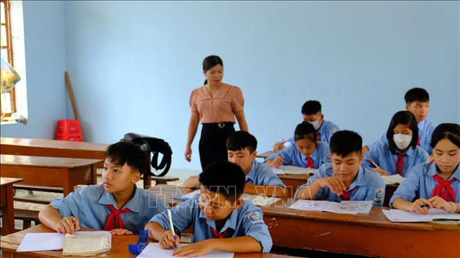 Nghệ An xử lý các vướng mắc liên quan đến việc sáp nhập trường học ảnh 1