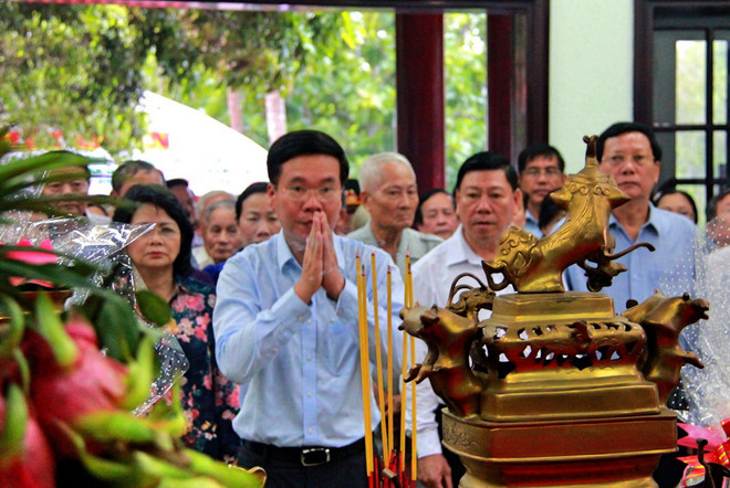 Dâng hương tưởng niệm 10 năm ngày mất Thủ tướng Võ Văn Kiệt ảnh 1