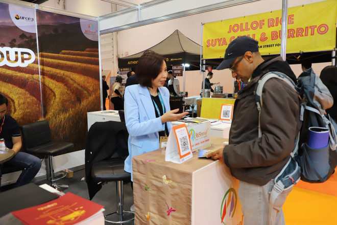 Quảng bá hình ảnh Việt Nam tại Hội chợ Du lịch Thế giới London 2023 ảnh 2