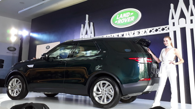 Land Rover ra mắt SUV hạng sang Discovery hoàn toàn mới ảnh 1