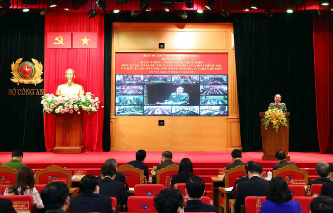 Quang cảnh hội nghị. (Ảnh: Phạm Kiên/TTXVN) Đẩy mạnh công tác bảo đảm an ninh, trật tự và phòng chống tội phạm ảnh 1