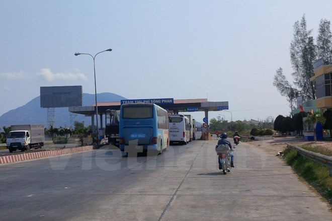 Bình Thuận: Xả trạm thu phí Sông Phan để giải tỏa ùn tắc giao thông ảnh 1