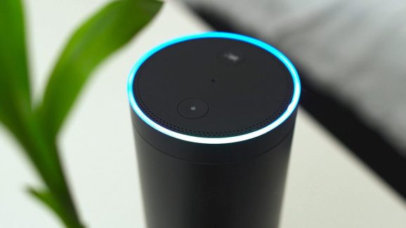 Triển lãm điện tử tiêu dùng CES 2018: Cuộc chiến của các trợ lý ảo ảnh 1