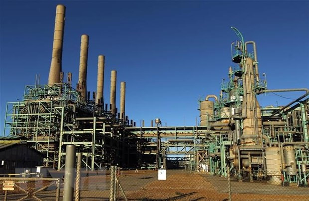 Giá dầu giảm trở lại trong phiên ngày 22/3 tại châu Á ảnh 1