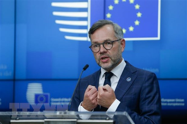 Đức kêu gọi các hãng dược thực thi đầy đủ hợp đồng cung ứng vaccine ảnh 1