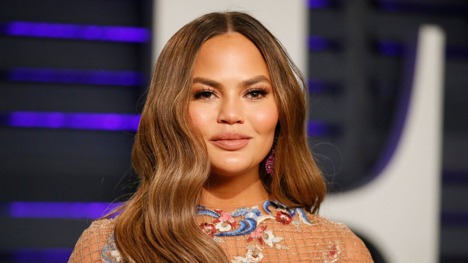 ​Nối dài danh sách người nổi tiếng "tẩy chay" Twitter ảnh 1