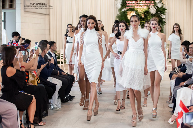 Đại diện Việt Nam đăng quang cuộc thi Siêu mẫu quốc tế 2018 ảnh 4
