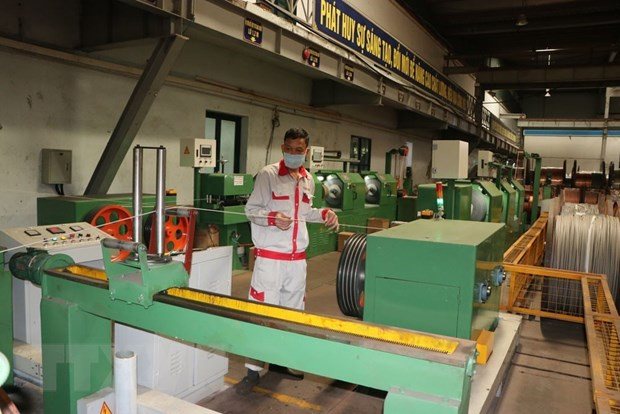 Ngấm thiệt hại vì COVID-19, doanh nghiệp Hải Dương nỗ lực phòng dịch ảnh 1