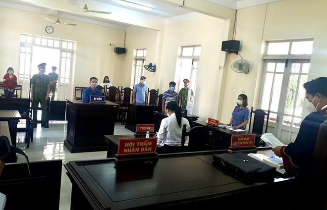 Phạt tù hai đối tượng vi phạm quy định phòng, chống dịch COVID-19 ảnh 1